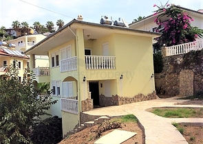 فيلا غرفتين وصالة مفروشة - اطلالة بحر وسعر مميز - الانيا 