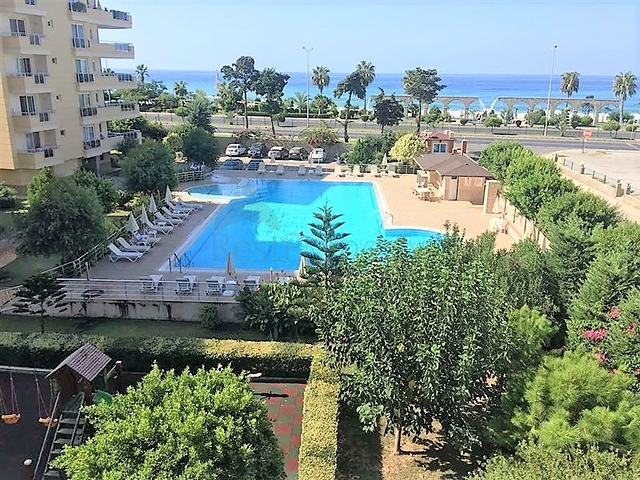 شقة باطلالات على البحر في الانيا / كاستل