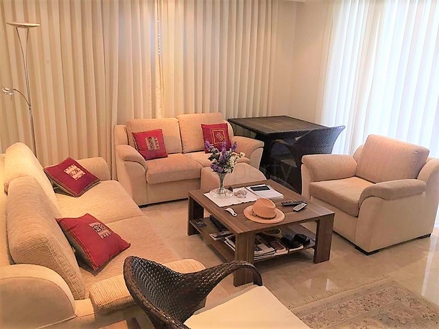 شقة باطلالات على البحر في الانيا / كاستل