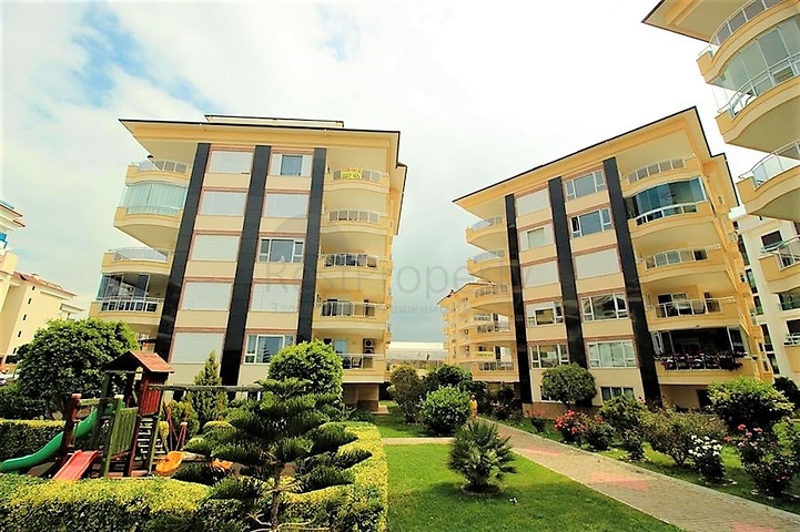 شقة باطلالات على البحر في الانيا / كاستل