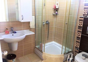 شقة باطلالات على البحر في الانيا / كاستل