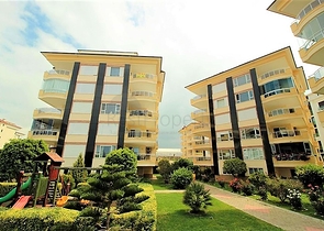 شقة باطلالات على البحر في الانيا / كاستل