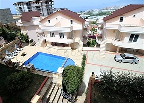 فيلا غرفتين وصالة مفروشة -بسعر مميز - في كارجي جاك / الانيا 