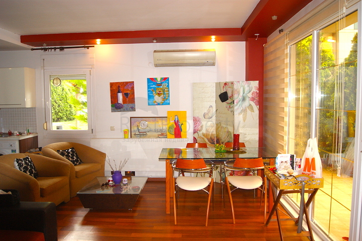 بنتهاوس 2 + 1 مع وصول للحديقة في مجمع 500 م من البحر