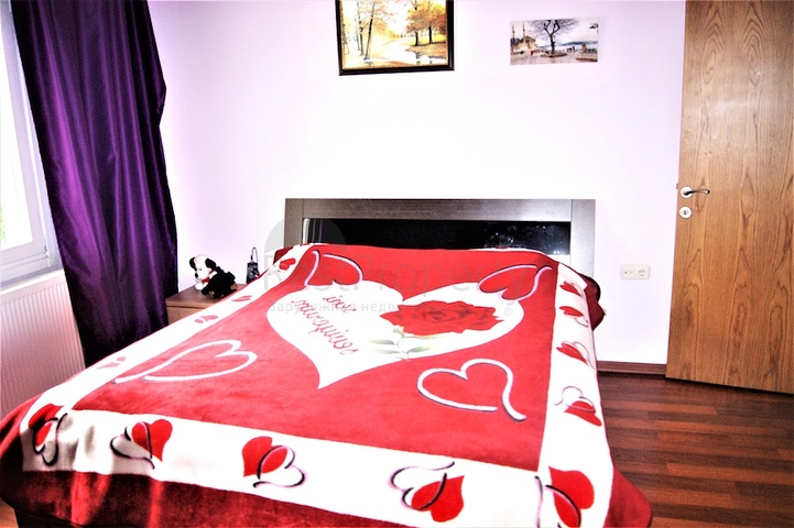 بنتهاوس 2 + 1 مع وصول للحديقة في مجمع 500 م من البحر