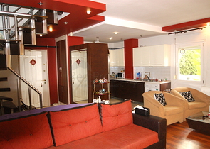 بنتهاوس 2 + 1 مع وصول للحديقة في مجمع 500 م من البحر