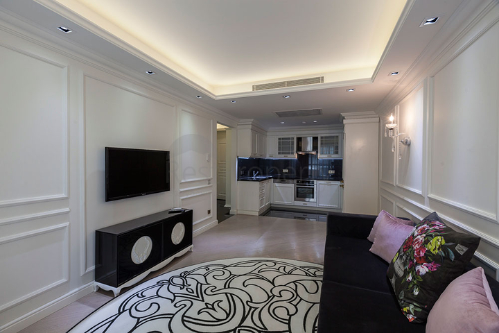 مجمع فاخر في أنطاليا / كونيالتي 400 متر عن البحر فقط 