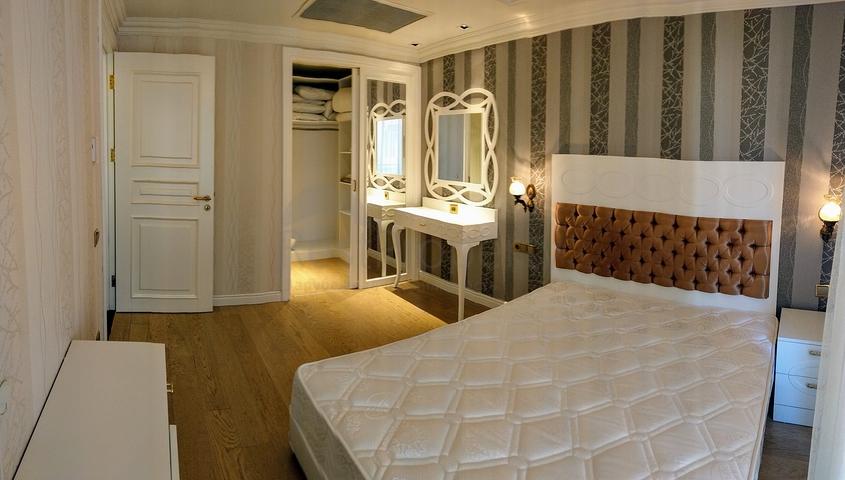 مجمع فاخر في أنطاليا / كونيالتي 400 متر عن البحر فقط 