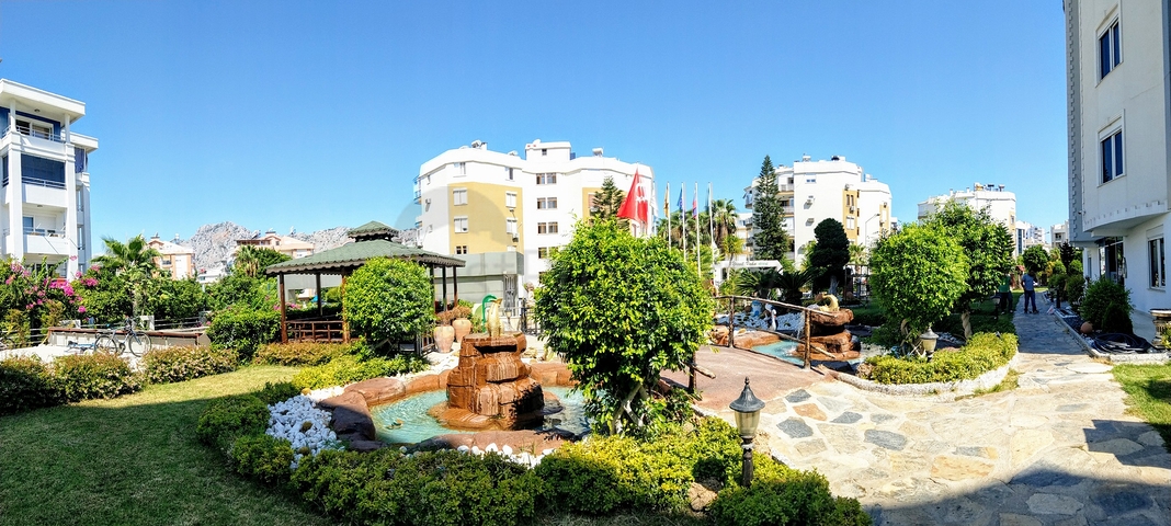 مجمع فاخر في أنطاليا / كونيالتي 400 متر عن البحر فقط 