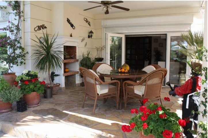 فيلا 4 + 1 من المالك 500 م على البحر في كاميوفا كيمير