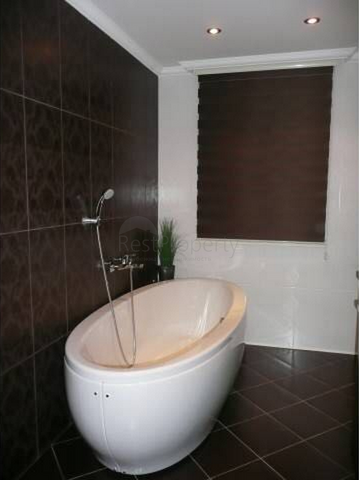 فيلا 4 + 1 من المالك 500 م على البحر في كاميوفا كيمير