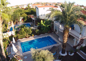 فيلا 4 + 1 من المالك 500 م على البحر في كاميوفا كيمير