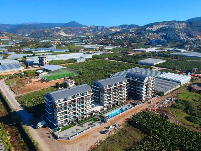 شقق بتصاميم ومساحات مختلفة ضمن مجمع خمس نجوم في كارجي جاك / الانيا 