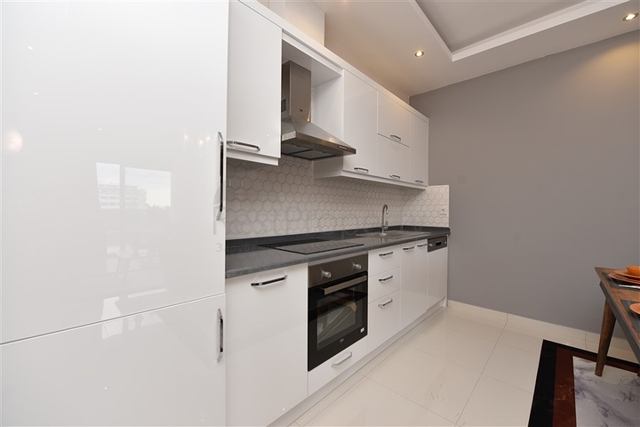 شقق بتصاميم ومساحات مختلفة ضمن مجمع خمس نجوم في كارجي جاك / الانيا 