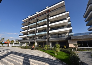 شقق بتصاميم ومساحات مختلفة ضمن مجمع خمس نجوم في كارجي جاك / الانيا 