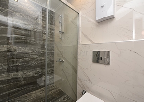 شقق بتصاميم ومساحات مختلفة ضمن مجمع خمس نجوم في كارجي جاك / الانيا 