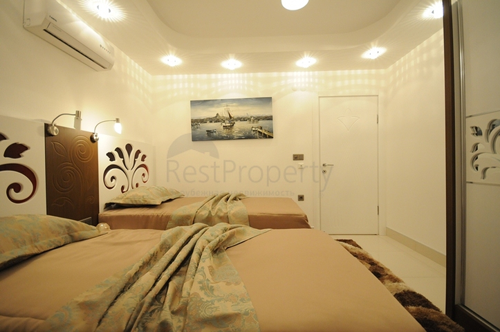 مجمع حديث في منطقة محمودلار - ألانيا