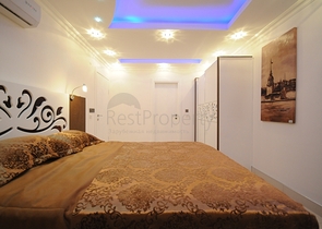 مجمع حديث في منطقة محمودلار - ألانيا