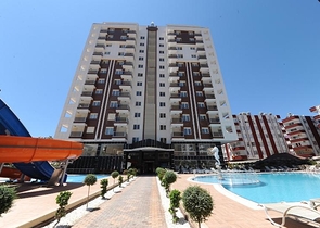 مجمع حديث في منطقة محمودلار - ألانيا