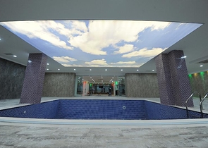 مجمع حديث في منطقة محمودلار - ألانيا