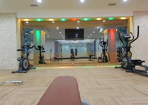 مجمع حديث في منطقة محمودلار - ألانيا