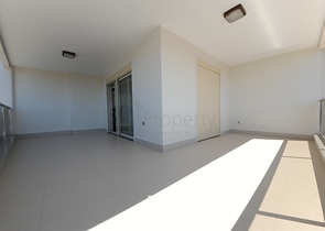 مجمع حديث في منطقة محمودلار - ألانيا