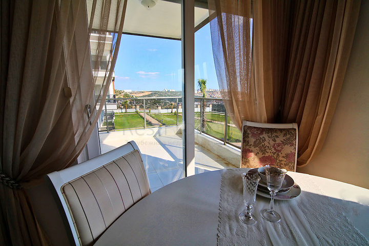 مشروع راقى بإطلالة بانورامية على أنطاليا بأكملها