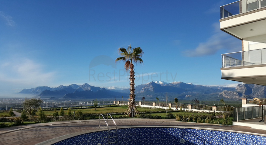 مشروع راقى بإطلالة بانورامية على أنطاليا بأكملها