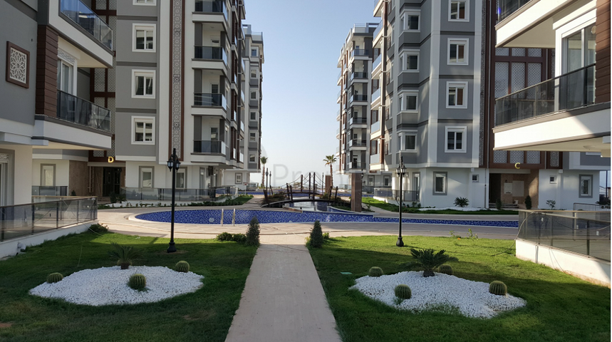 مشروع راقى بإطلالة بانورامية على أنطاليا بأكملها