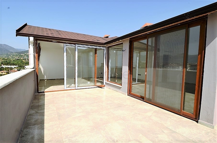 شقة على البحر مباشرة في كاستل / الانيا 