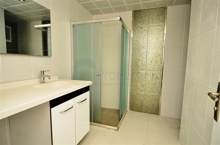 شقة على البحر مباشرة في كاستل / الانيا 