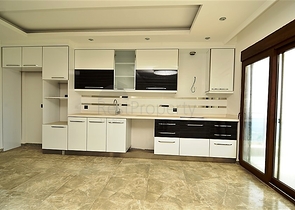 شقة على البحر مباشرة في كاستل / الانيا 