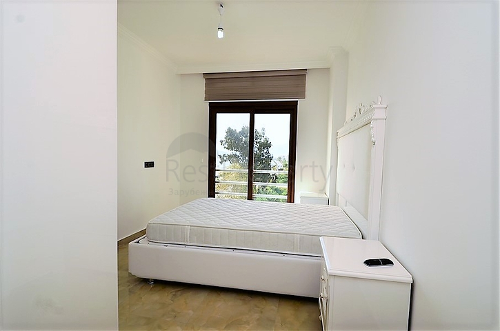 شقة واسعة على البحر مباشرة في الانيا / كاستل