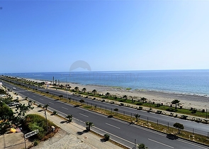 شقة واسعة على البحر مباشرة في الانيا / كاستل