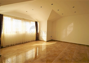 شقة واسعة على البحر مباشرة في الانيا / كاستل