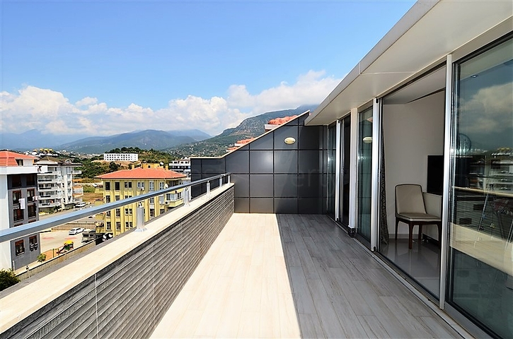 شقة دوبلكس في الانيا / كاستل