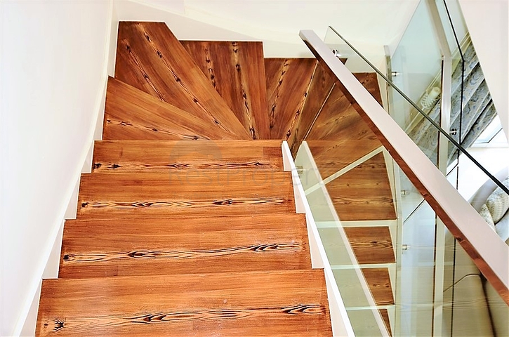 شقة دوبلكس في الانيا / كاستل