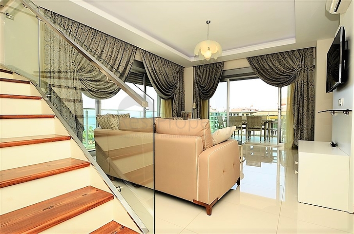 شقة دوبلكس في الانيا / كاستل