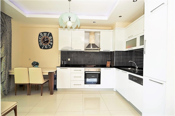 شقة دوبلكس في الانيا / كاستل