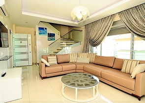 شقة دوبلكس في الانيا / كاستل