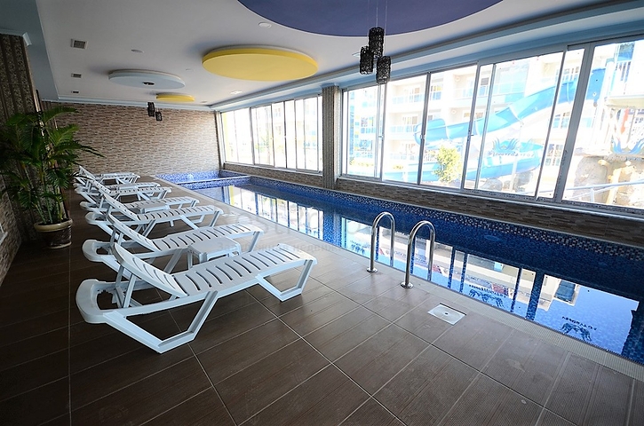 شقة دوبلكس بثلاث غرف نوم وصالة في كاستيل / الانيا 