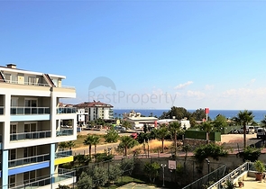 شقة دوبلكس بثلاث غرف نوم وصالة في كاستيل / الانيا 