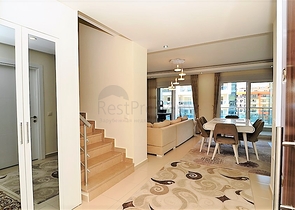 شقة دوبلكس بثلاث غرف نوم وصالة في كاستيل / الانيا 