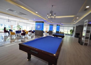 شقة دوبلكس بثلاث غرف نوم وصالة في كاستيل / الانيا 