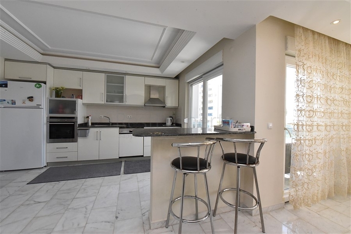 اطلالة بحر - مجمع فاخر - غرفتين وصالة مفروشة - توسمور / الانيا 