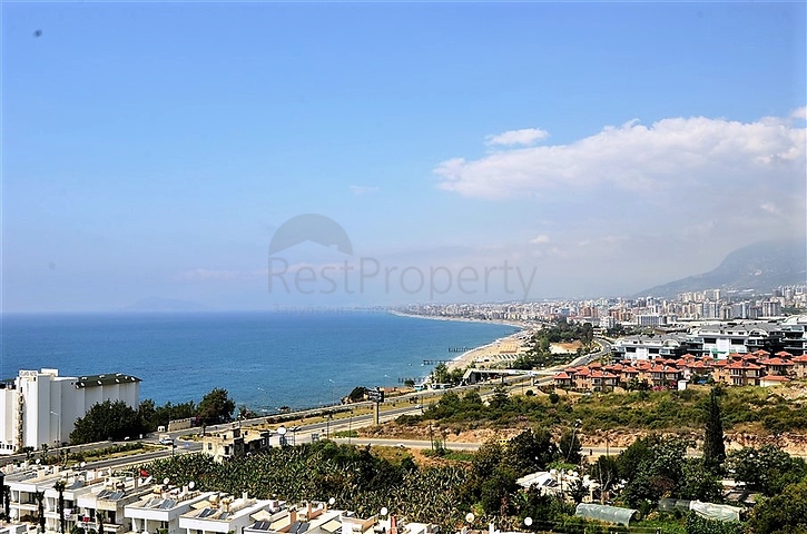 شقق ودوبلكس ضمن مجمع سكني حديث قريب من البحر في كارجي جاك / الانيا 