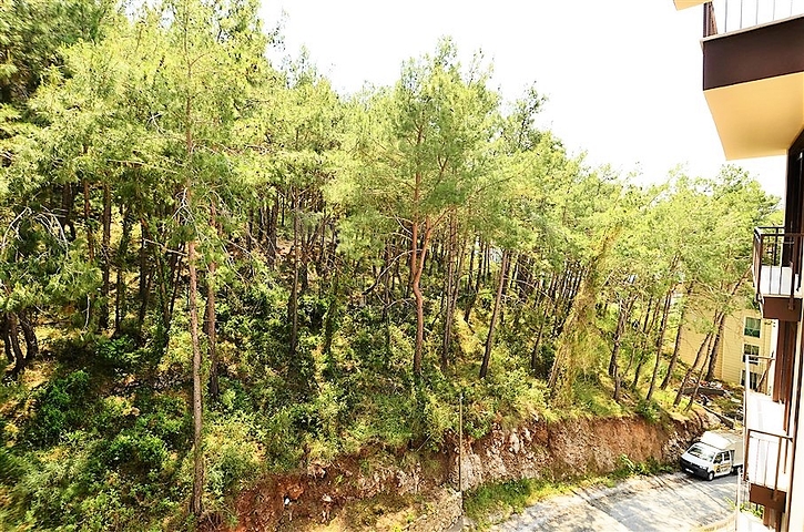 شقق ودوبلكس ضمن مجمع سكني حديث قريب من البحر في كارجي جاك / الانيا 