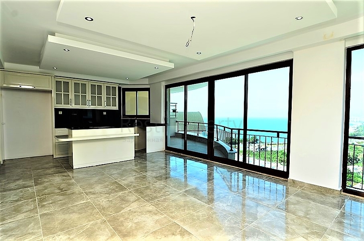 شقق ودوبلكس ضمن مجمع سكني حديث قريب من البحر في كارجي جاك / الانيا 