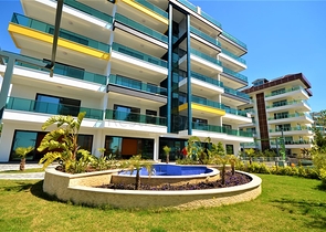 شقق باطلالة مميزة ضمن مجمع سكني اول صف على البحر - كارجي جاك / الانيا 