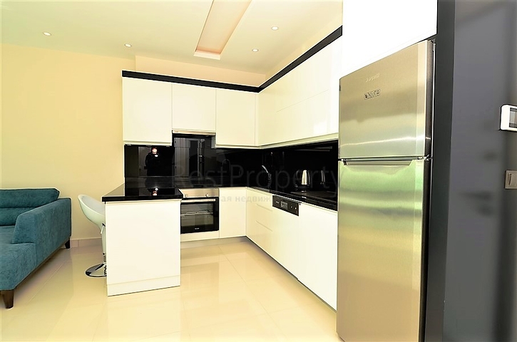 اطلالة بحر - شقة غرفة نوم وصالة ضمن مجمع خمس نجوم في الانيا  